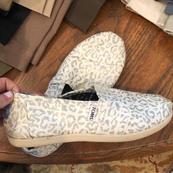 Cheetah Toms - Picture 3 of 3